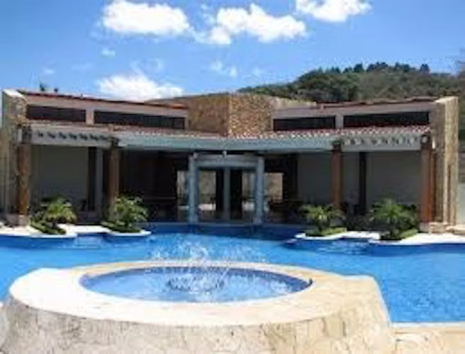 VENTA DE APARTAMENTO EN SANTA ANA PARA INVERSIÓN