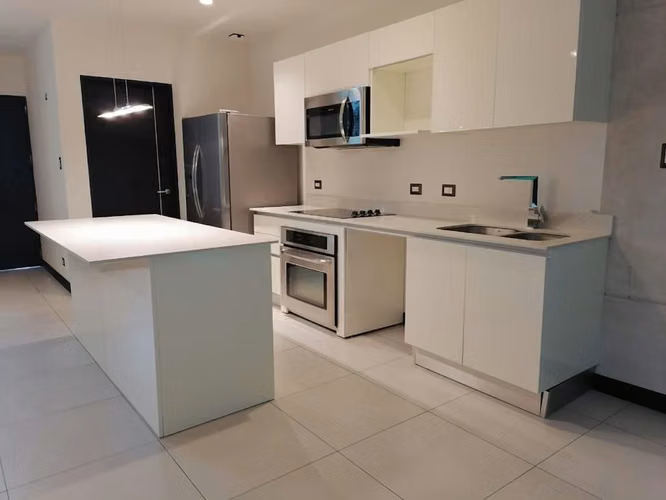 VENTA DE CASA  EN CONDOMINIO FUTURA PARA INVERSIÓN - Imagen 2