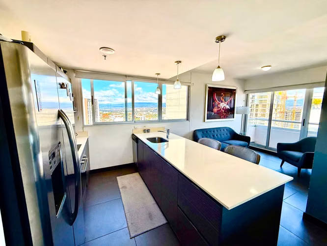 ALQUILER DE APARTAMENTO EN TORRE U, NUNCIATURA*