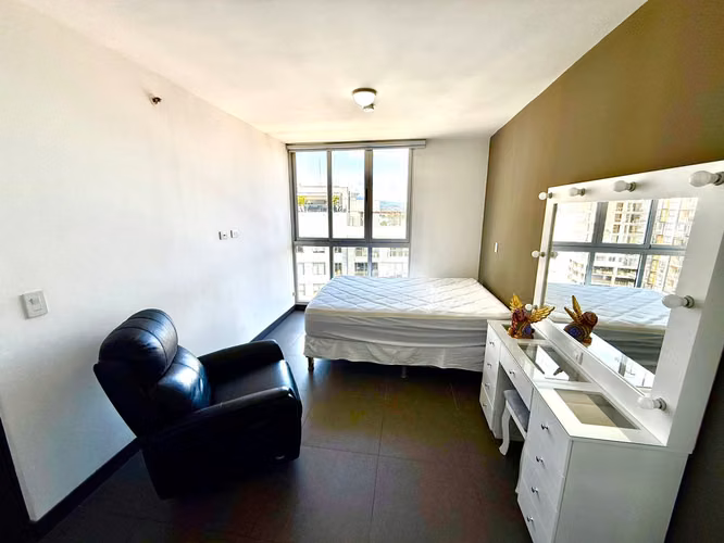 ALQUILER DE APARTAMENTO EN TORRE U, NUNCIATURA*