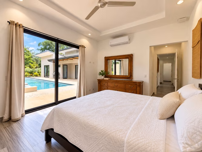 Luxury Home for Rent | Walk to Brasilito Beach - Imagen 13