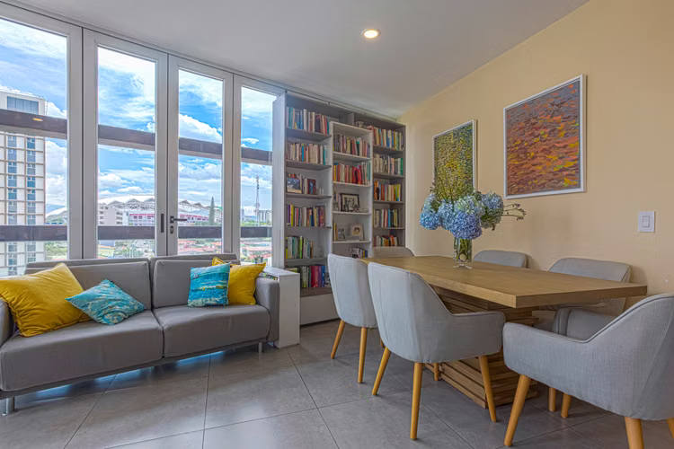 Venta de Apartamento en Vía 74 Nunciatura | Vista Panorámica | 2 Parqueos + Bodega