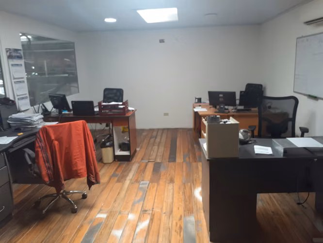 Alquiler de Bodega  Comercial e industrial,cerca de rotonda Las garantías - Imagen 15