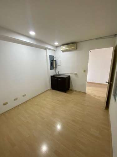 LOCAL EN ESCAZU - Imagen 2
