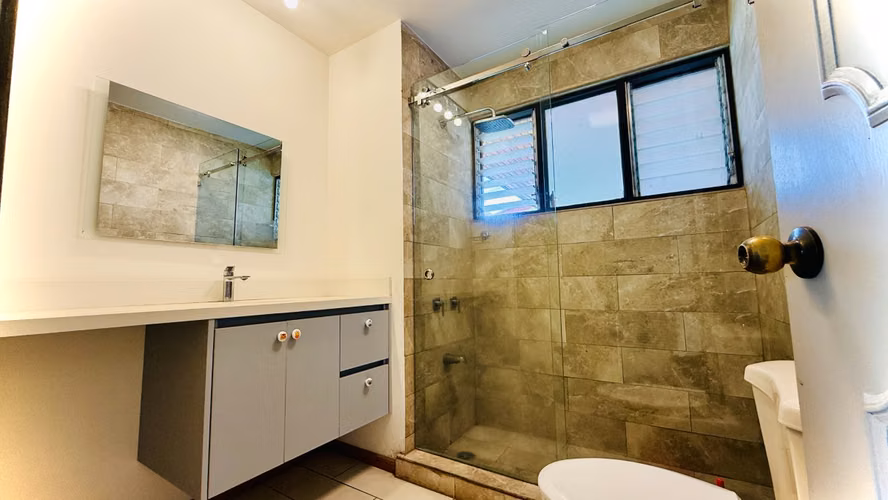 Venta Casa de una planta en Condominio en La Guaria, Moravia - Imagen 13