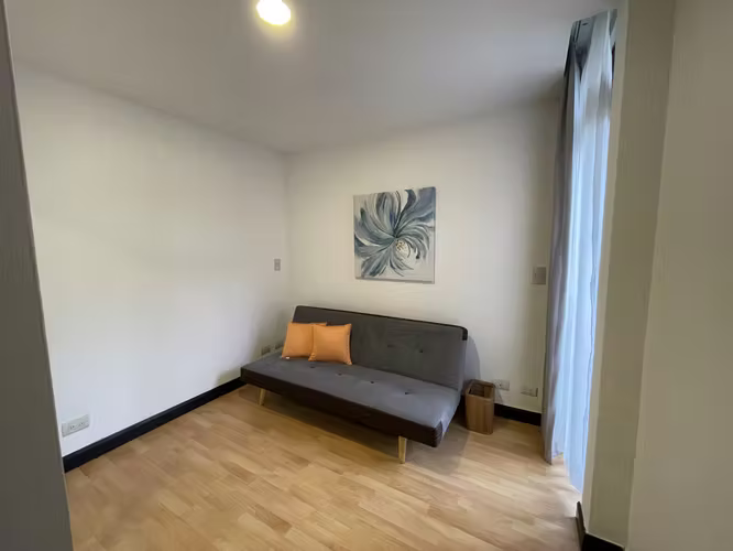 Se Alquila Apartamento Amueblado en Condominio Avalon Country Club 2HAB 1 Baño 1 Parqueo - Imagen 6
