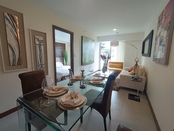 Apartamento en torre de 1 habitación, Barreal de Heredia