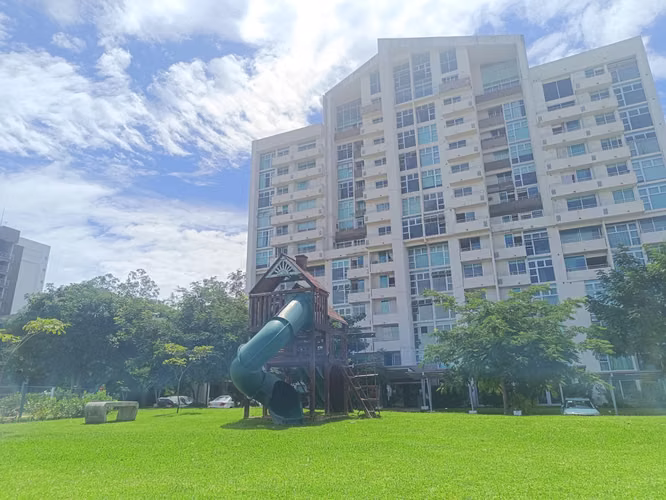 Apartamento en torre de 1 habitación, Barreal de Heredia
