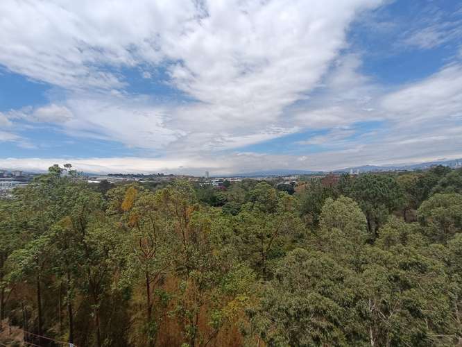 Penthouse en Torres de Heredia, Barreal