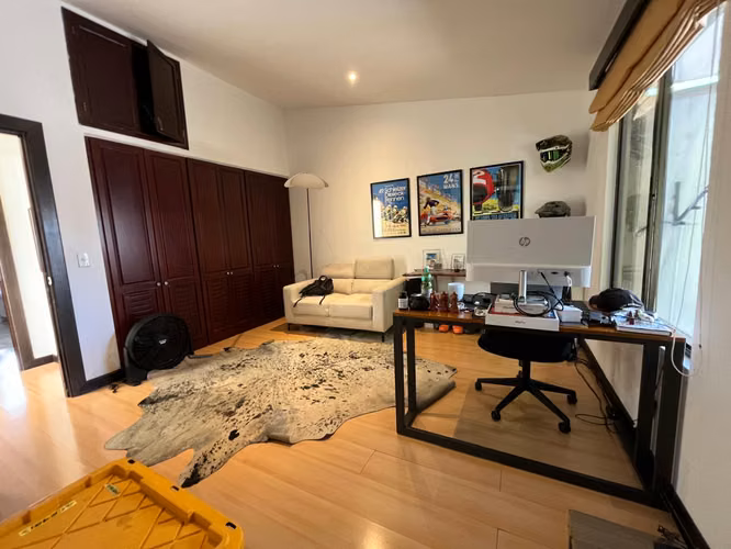 YA... Aproveche comprar en excelente zona de Escazú la casa soñada