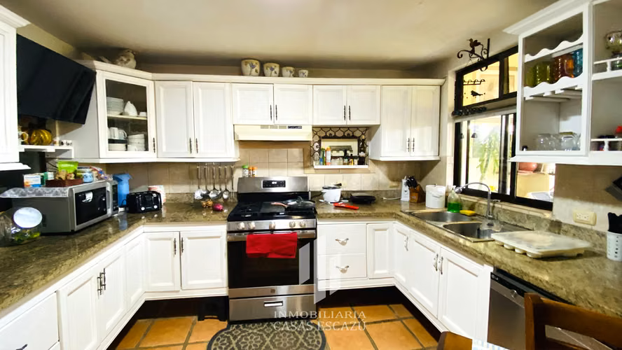Casa en Venta en Residencial Pinar del Río, Guachipelín, Escazú - Imagen 6