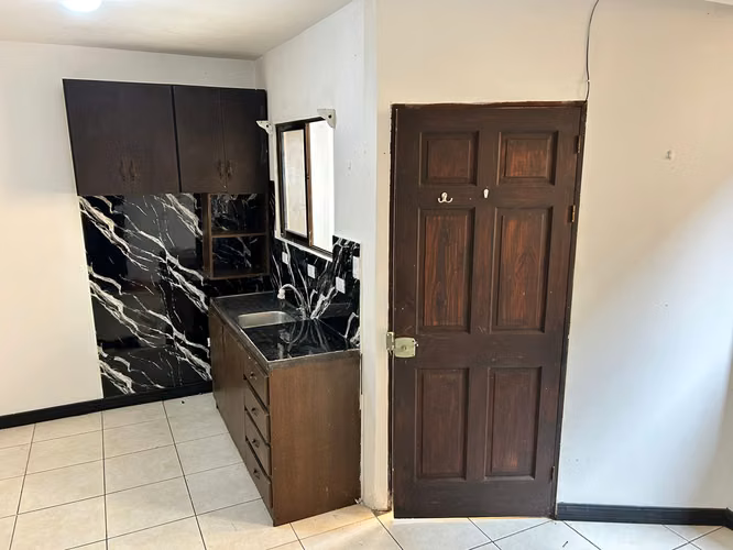 Apartamento en San Antonio de Coronado - Imagen 9