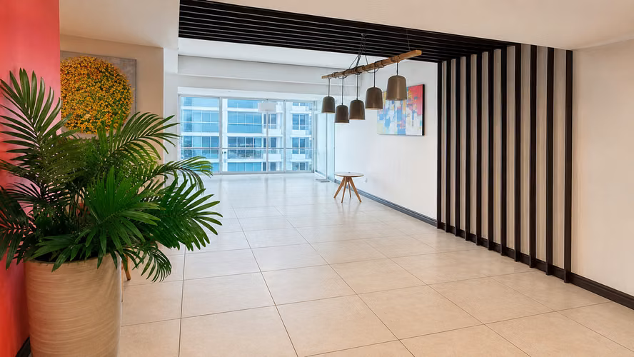 Exclusiva inversión Apartamento 702 Torre Los Yoses - Imagen 4