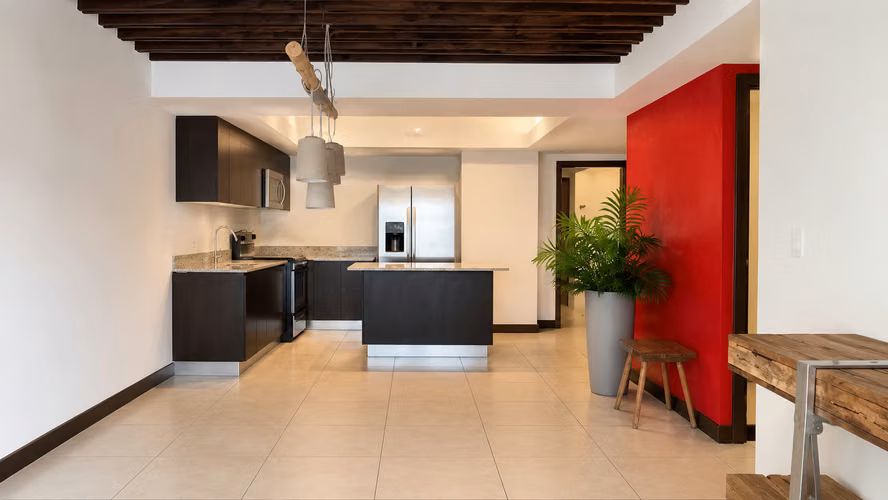 Exclusiva inversión Apartamento 702 Torre Los Yoses - Imagen 1