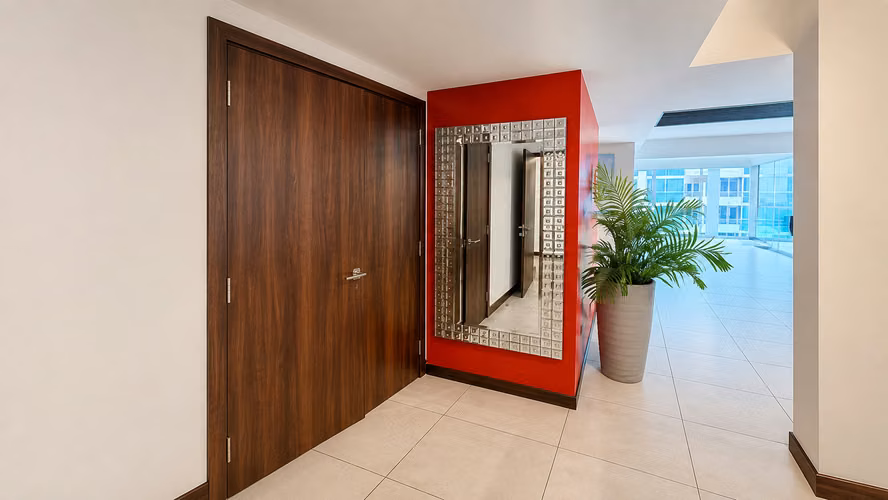 Exclusiva inversión Apartamento 702 Torre Los Yoses - Imagen 3