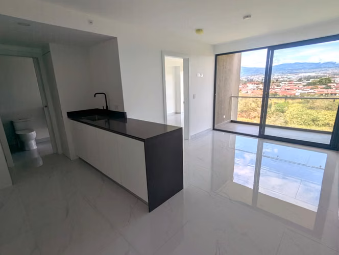 Apartamento en Venta 1 Habitación Piso 13 con Balcón y Amenidades | Entrega 2026 - Imagen 5