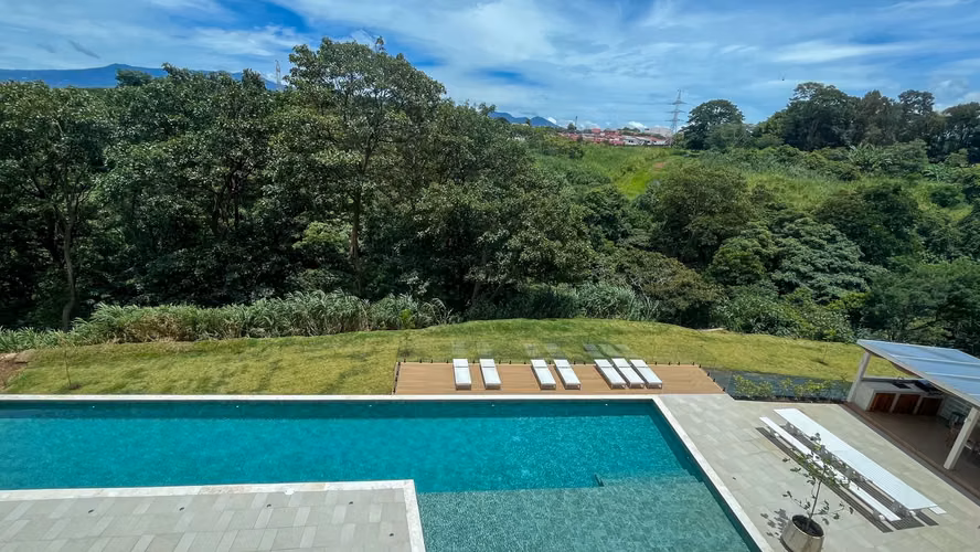 Apartamento en Venta 1 Habitación Piso 13 con Balcón y Amenidades | Entrega 2026 - Imagen 7