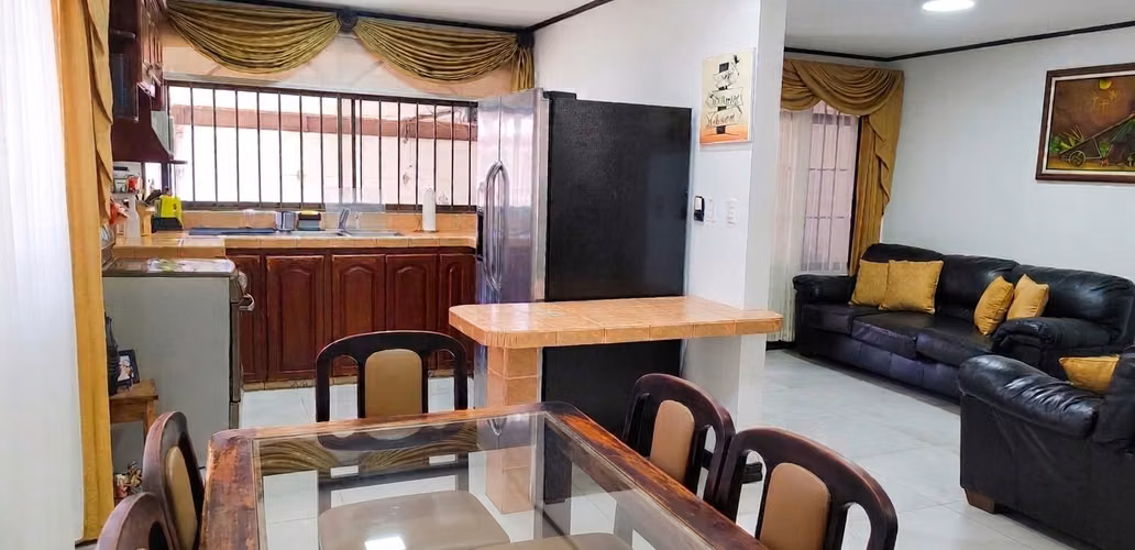 Se Vende Casa en el Coyol de Alajuela - Imagen 3
