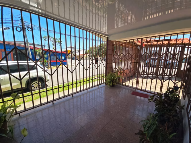 OPORTUNIDAD DE INVERSIÓN EN SAN RAFAEL ABAJO DE DESAMPARADOS - Imagen 4