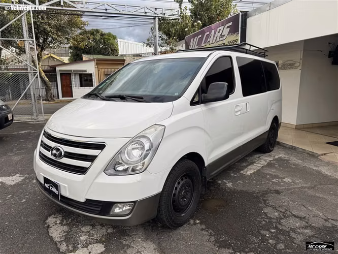 HYUNDAI H-1 2017 MANUAL DIESEL BLANCO