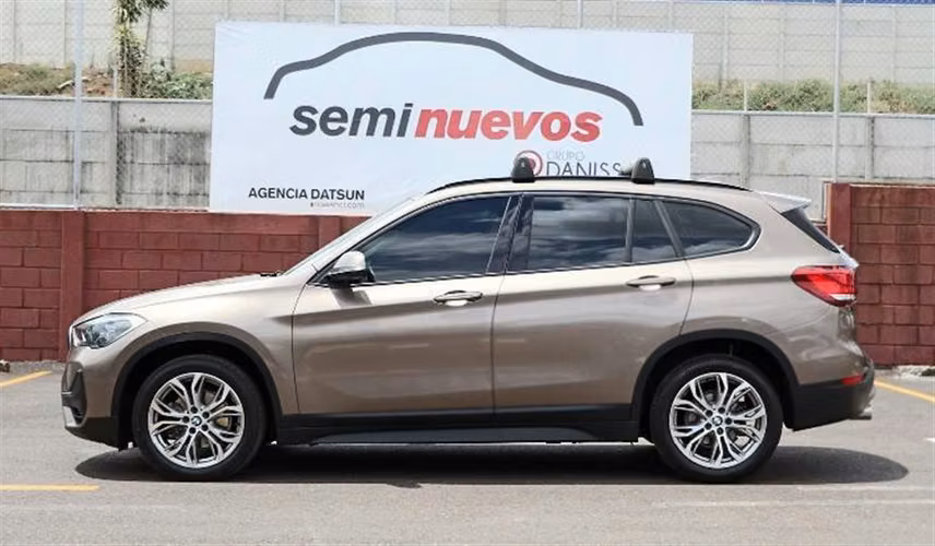 BMW X1 2021 AUTOMÁTICA GASOLINA BEIGE