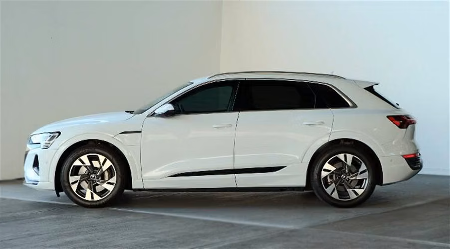AUDI E-TRON 2024 AUTOMÁTICA ELÉCTRICO BLANCO