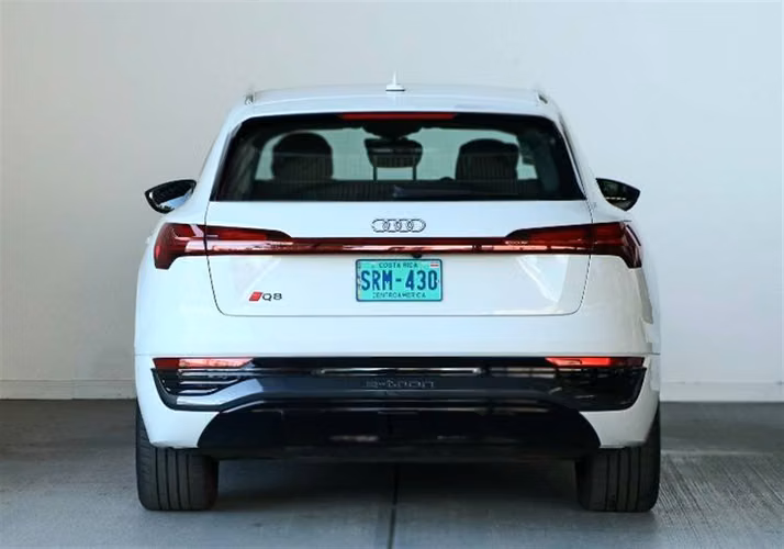AUDI E-TRON 2024 AUTOMÁTICA ELÉCTRICO BLANCO