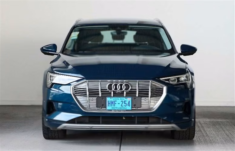 AUDI E-TRON 2020 AUTOMÁTICA ELÉCTRICO AZUL