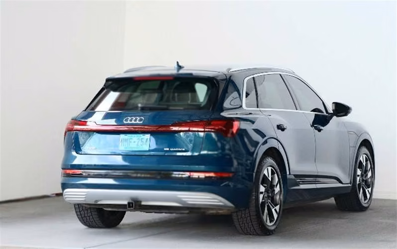 AUDI E-TRON 2020 AUTOMÁTICA ELÉCTRICO AZUL