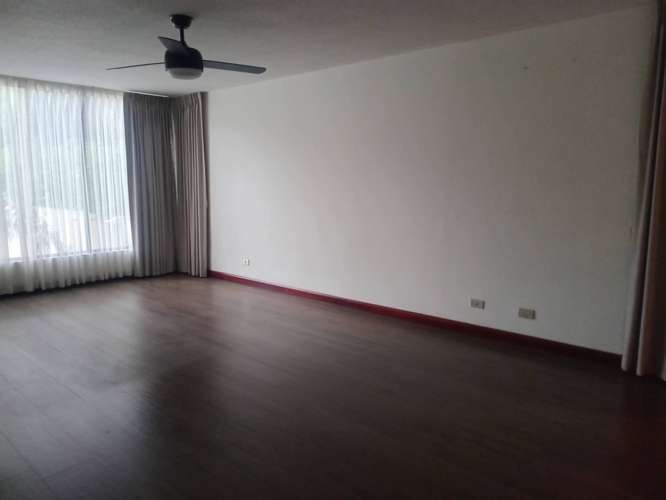 CONDOMINIO ESCAZU MUY AMPLIO - Imagen 8