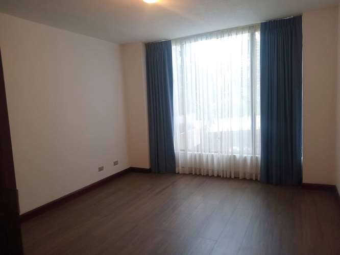 CONDOMINIO ESCAZU MUY AMPLIO - Imagen 7