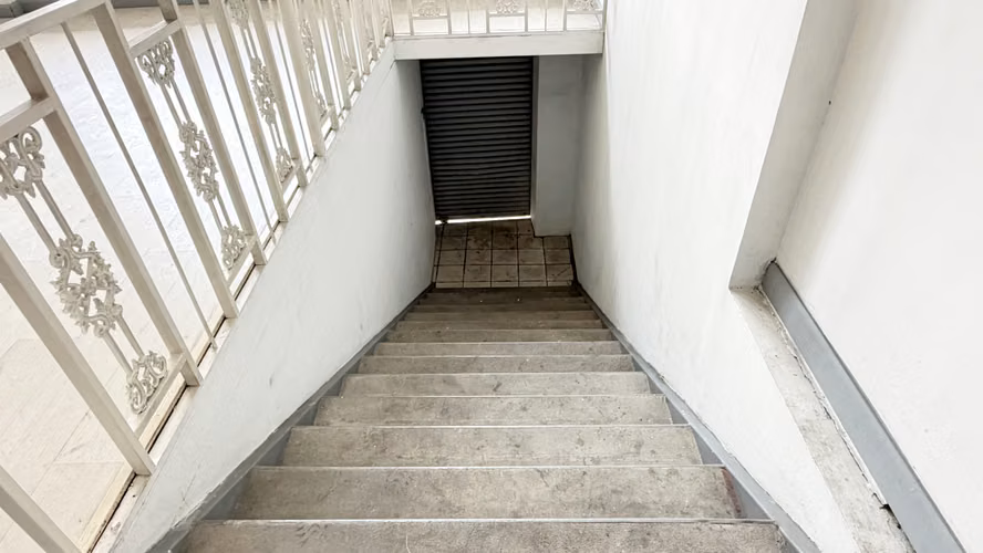 Venta de edificio comercial de 2 niveles, San José. (FE)