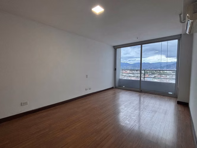 Venta de apartamento en Torres de Paseo Colón, San José