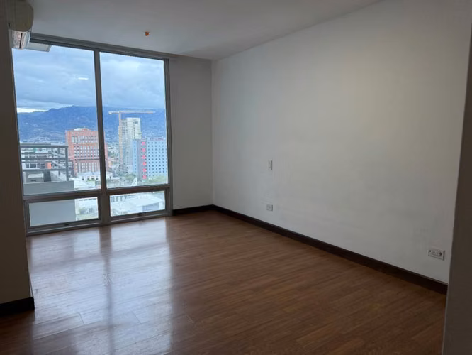 Venta de apartamento en Torres de Paseo Colón, San José