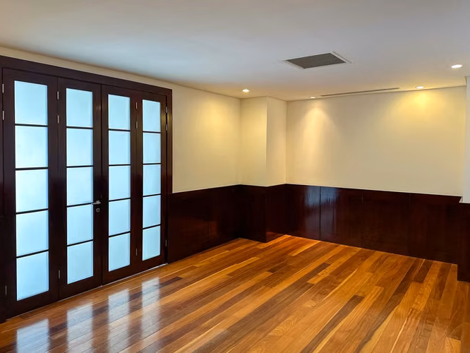 VENTA DE APARTAMENTO PARA INVERSIÓN EN PRIMER NIVEL CON VISTA, PISCINA Y JARDÍN PARA INVERSIÓN - Imagen 11