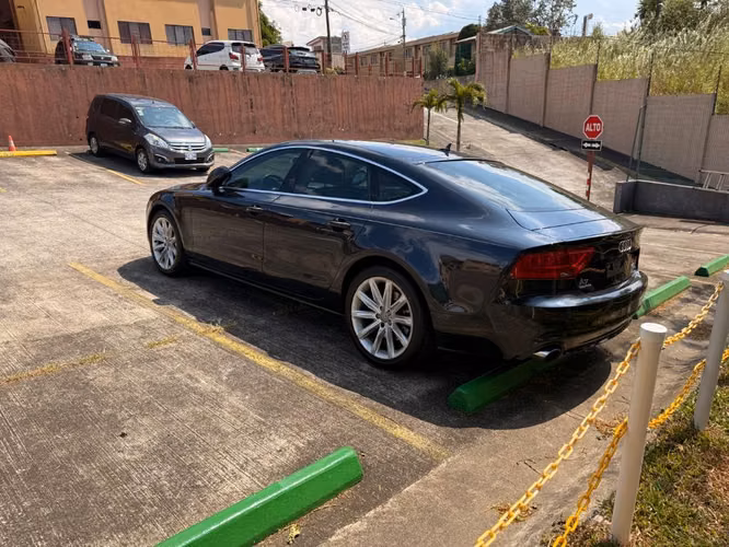 AUDI A7 3.0Tfsi QUATTRO 2013