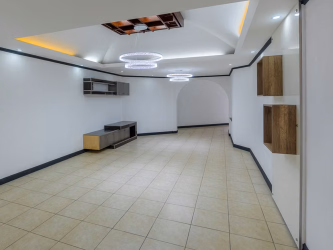 VENTA DE CASA EN VALLE DEL SOL