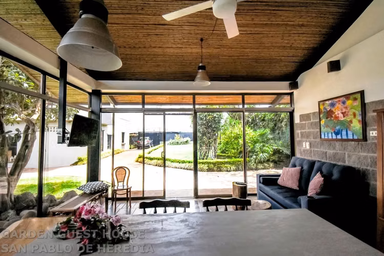 Apartamento amueblado en alquiler — San Pablo de Heredia, 300m del Fresh Market - Imagen 12