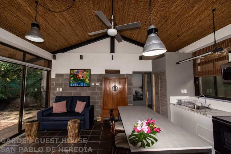 Apartamento amueblado en alquiler — San Pablo de Heredia, 300m del Fresh Market - Imagen 10