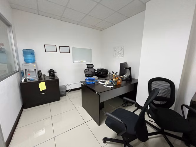 YA. Vendo OFICINA en Pza. Murano Santa Ana Certificada LEED - Imagen 14