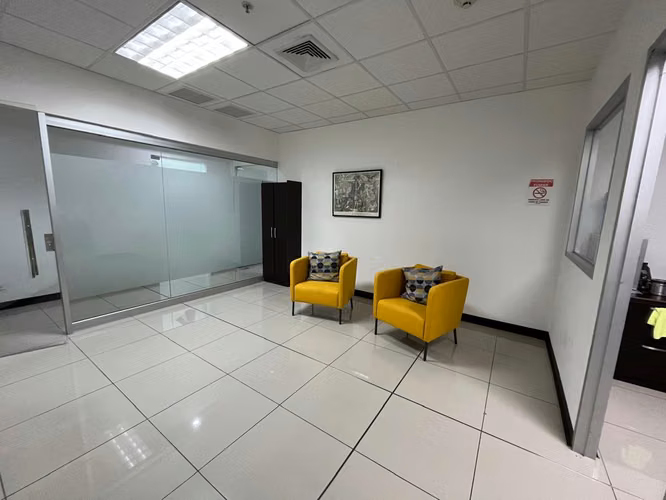 YA. Vendo OFICINA en Pza. Murano Santa Ana Certificada LEED - Imagen 17