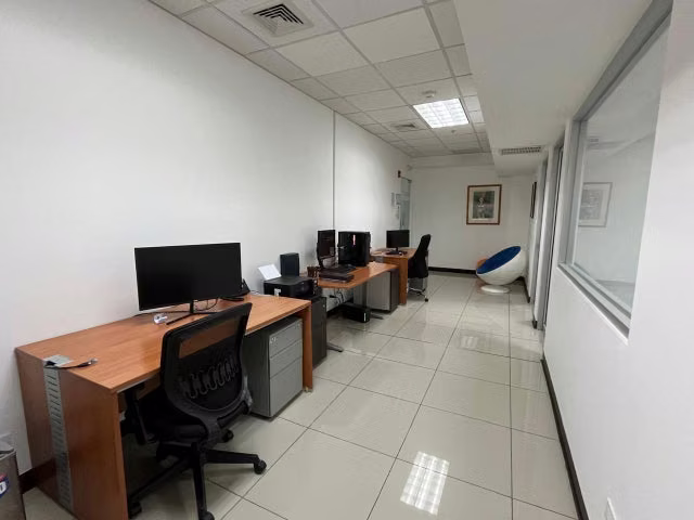 YA. Vendo OFICINA en Pza. Murano Santa Ana Certificada LEED - Imagen 10