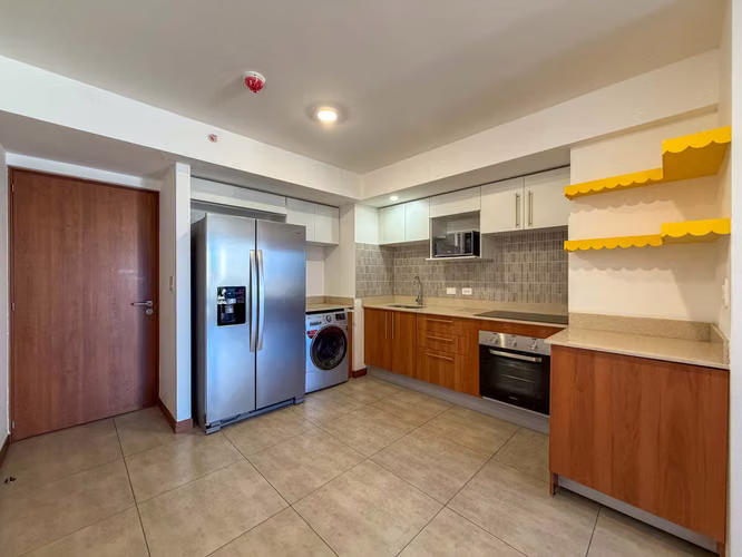 Venta de apartamento En Los Yoses Con Balcón Y Vista Norte Piso 16