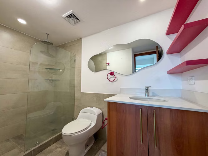 Venta de apartamento En Los Yoses Con Balcón Y Vista Norte Piso 16