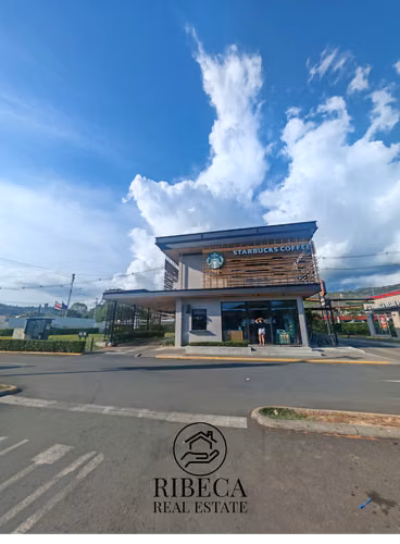 Casa en Herradura | Condominio con Seguridad 24/7 | Teletrabajo | 5 min a la playa