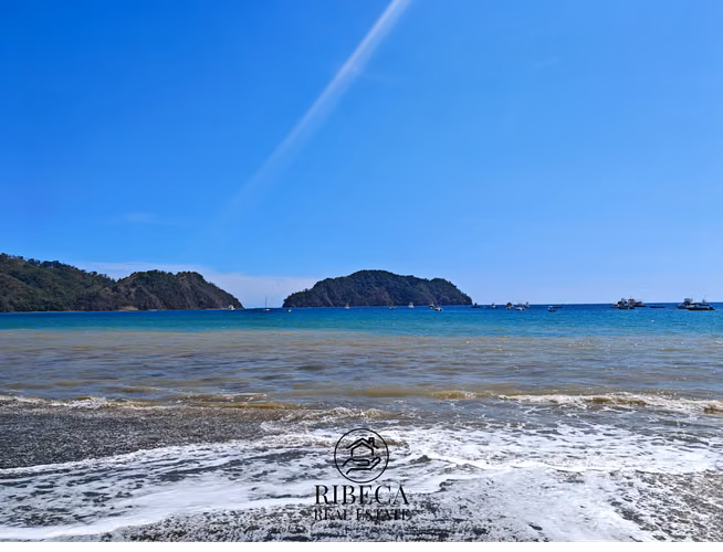 Casa en Herradura | Condominio con Seguridad 24/7 | Teletrabajo | 5 min a la playa