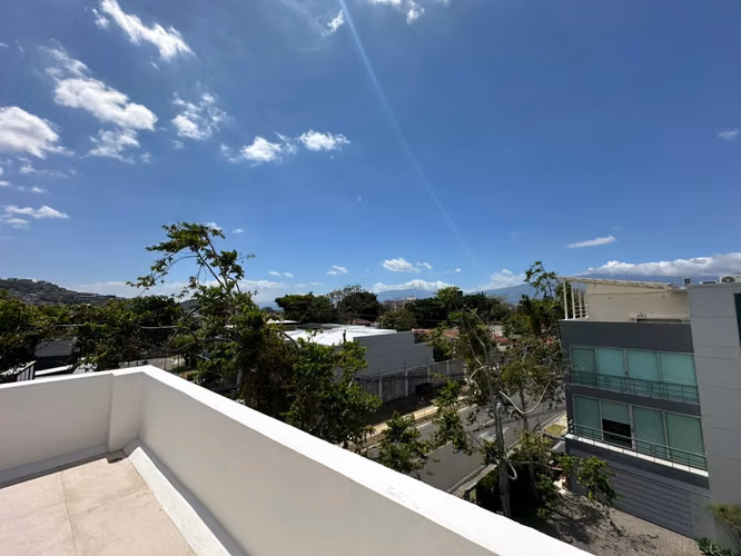 VENTA DE LOFT EN GUACHIPELÍN  ESCAZÚ*