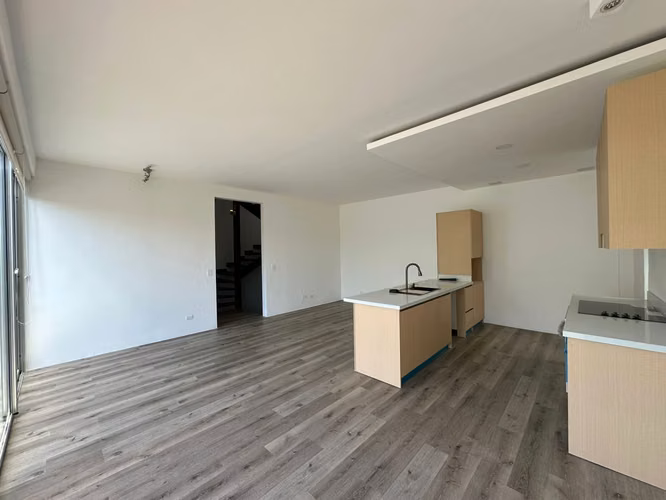 VENTA DE LOFT EN GUACHIPELÍN  ESCAZÚ*