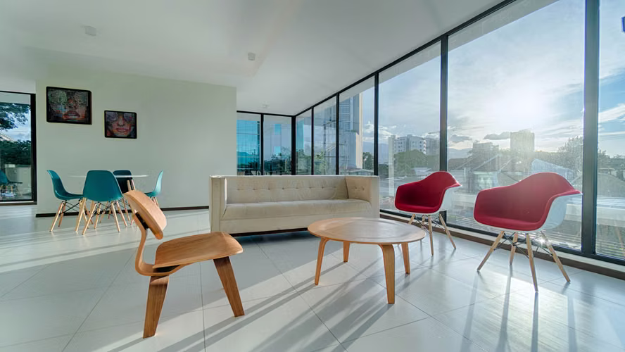 Furnished  close to sabana park and Nunciatura