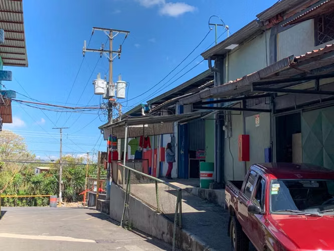 Venta de propiedad excelente ubicación en San Rafael Arriba